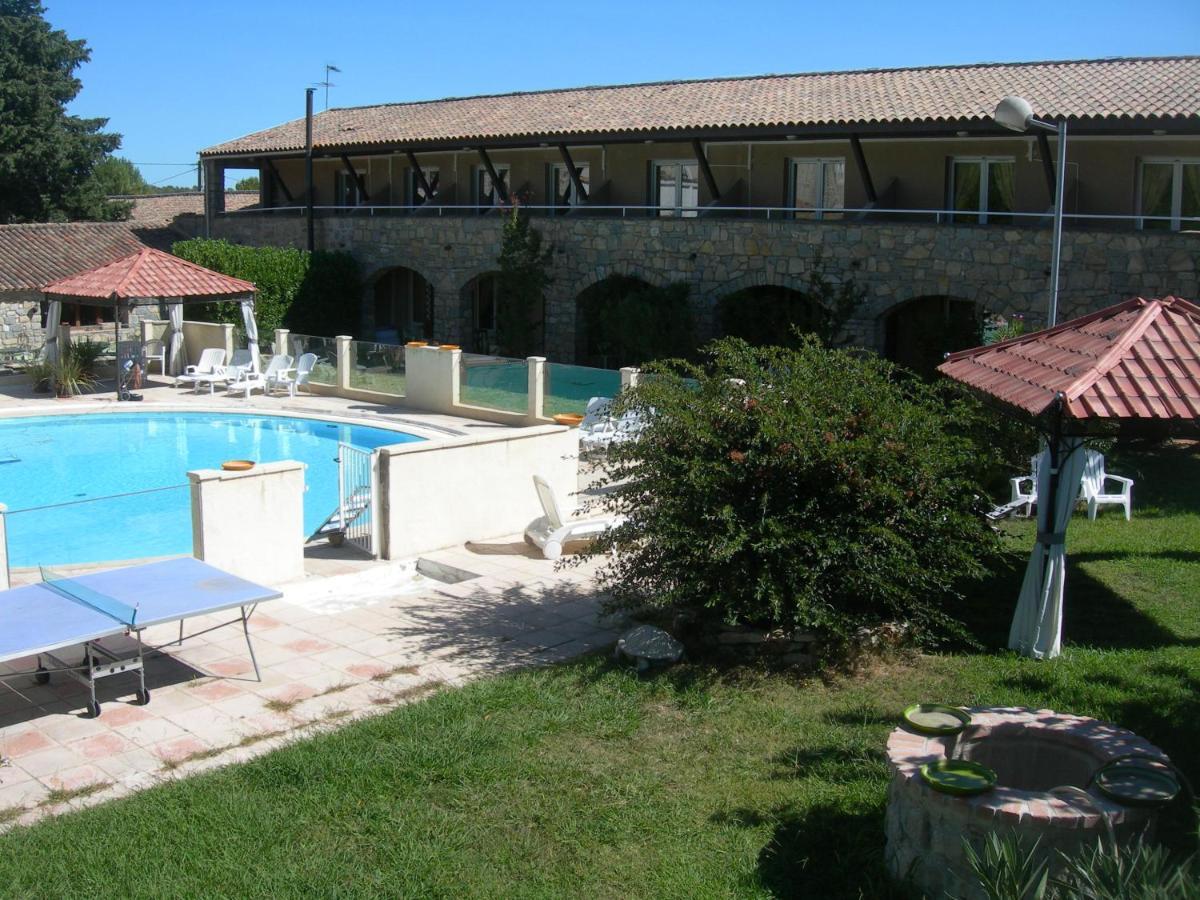 Hotel De La Madeleine Anduze Андуз Екстериор снимка