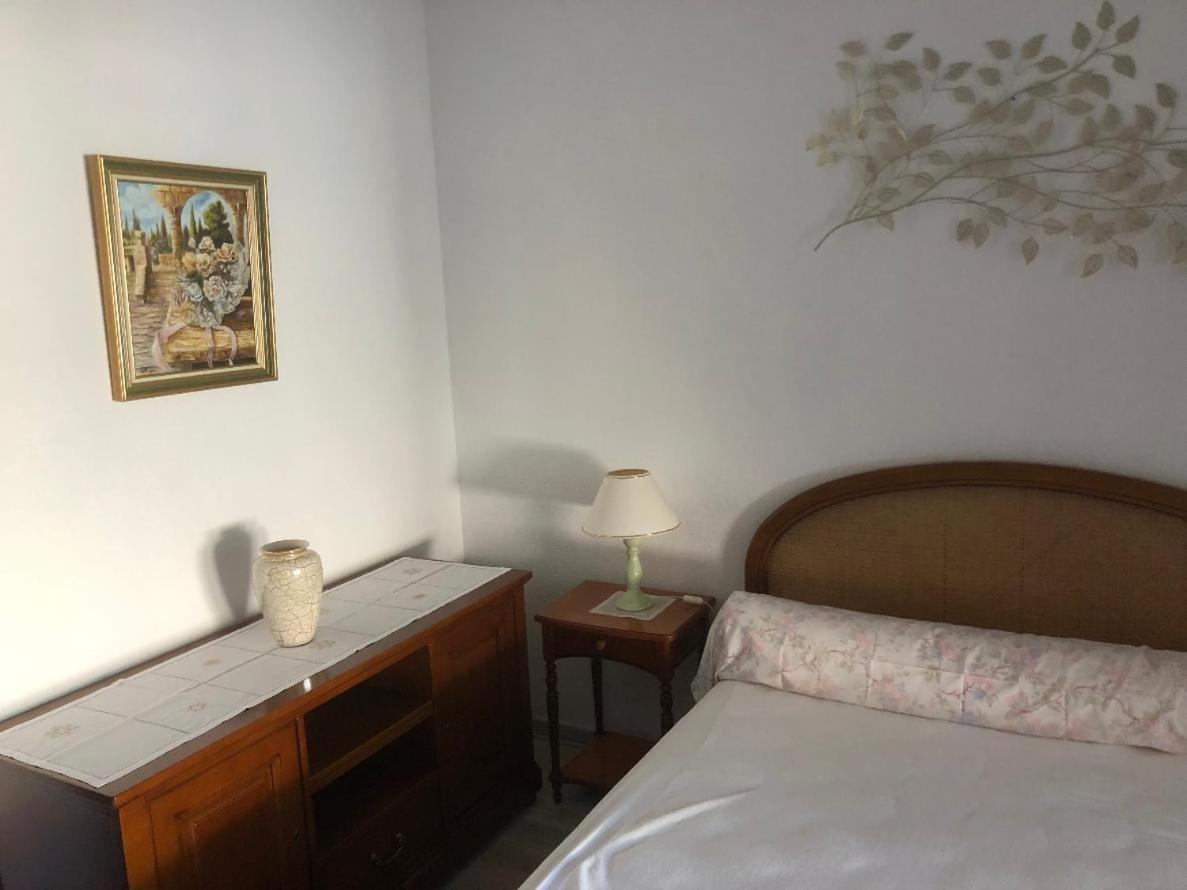 Hotel De La Madeleine Anduze Андуз Екстериор снимка