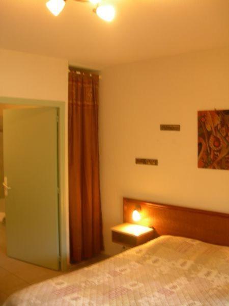Hotel De La Madeleine Anduze Андуз Екстериор снимка