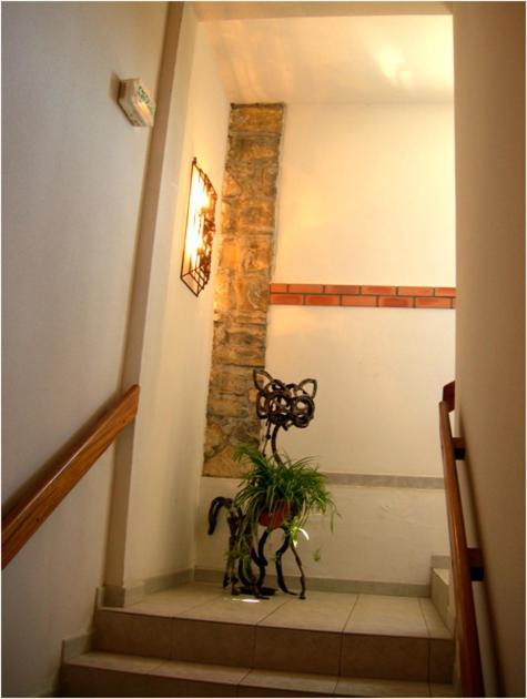 Hotel De La Madeleine Anduze Андуз Екстериор снимка